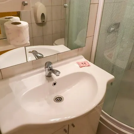 Crvena Jabuka Appartamento *