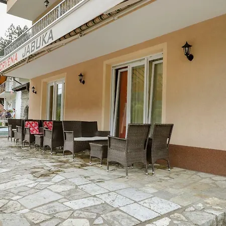 Apartament Crvena Jabuka Kljuc